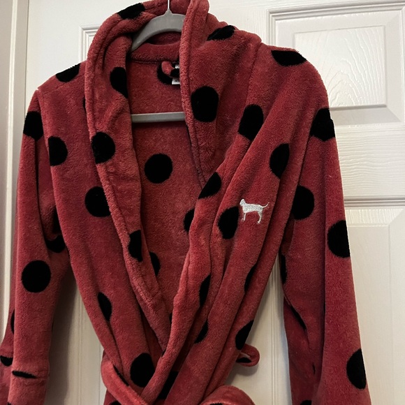 Pink robe. Short. XS - Picture 1 of 5